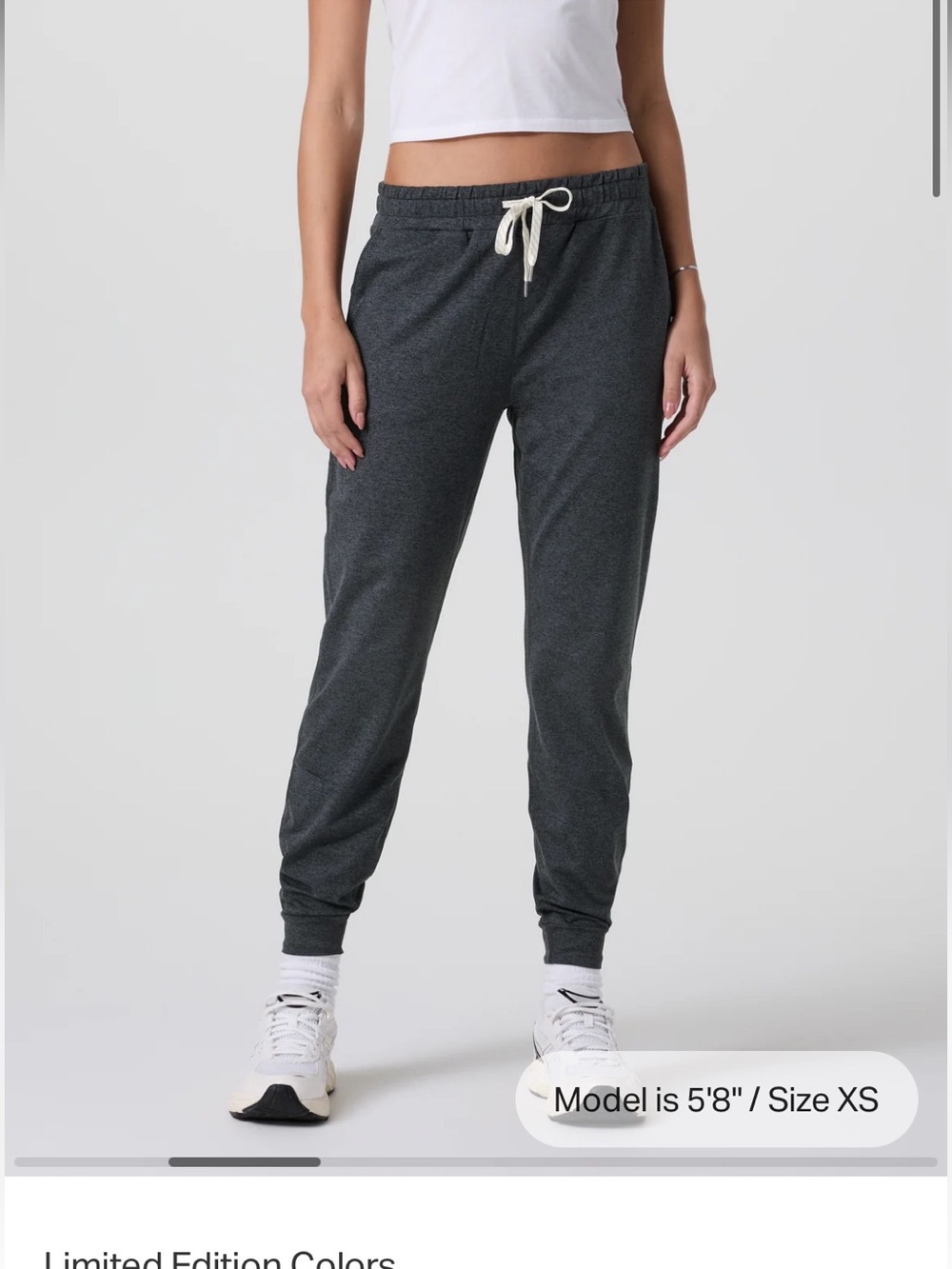 Vuori Women’s Charcoal Grey Performance Joggers XS